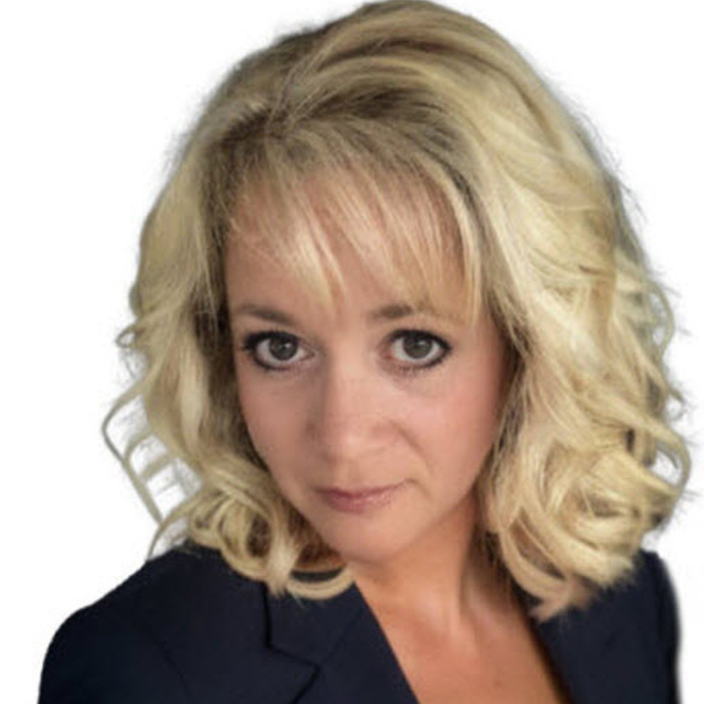 Meet your Posher, Laurie